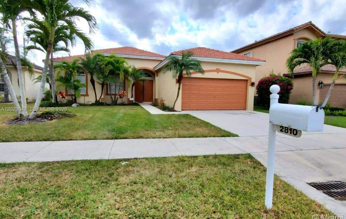 For Sale: $519,900 (3 beds, 2 baths, 1693 Square Feet)