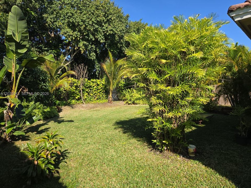 For Sale: $519,900 (3 beds, 2 baths, 1693 Square Feet)