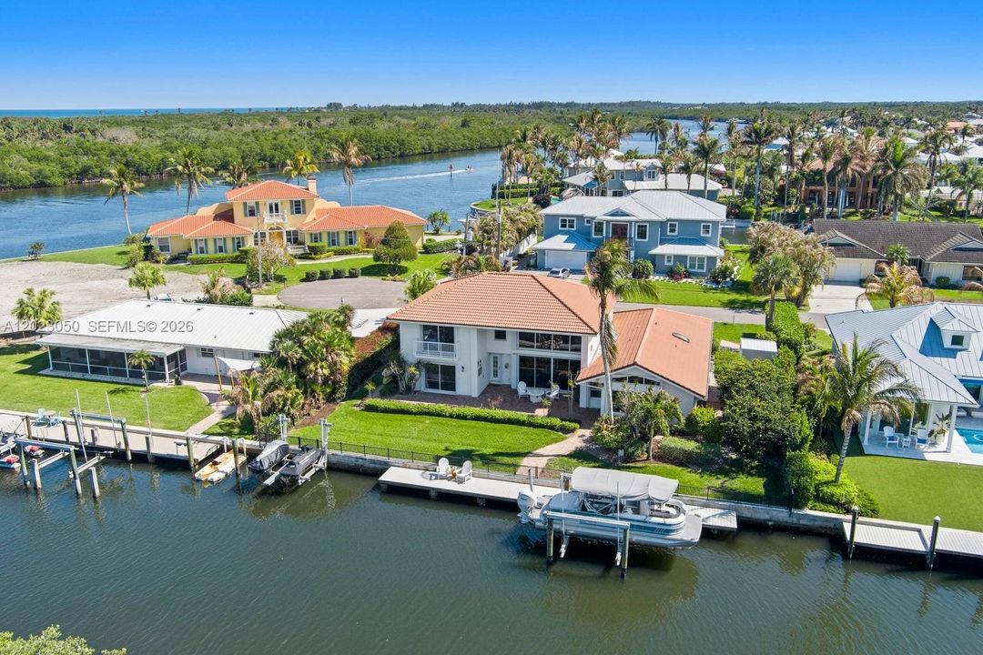 For Sale: $2,850,000 (4 beds, 3 baths, 3004 Square Feet)
