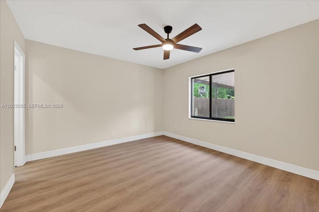 For Sale: $700,000 (4 beds, 2 baths, 2163 Square Feet)