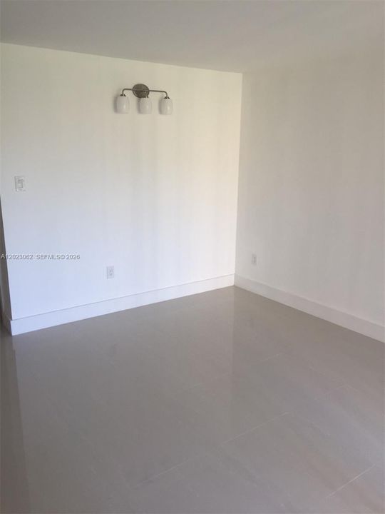 В аренду: $2,500 (2 спален, 2 ванн, 899 Квадратных фут)