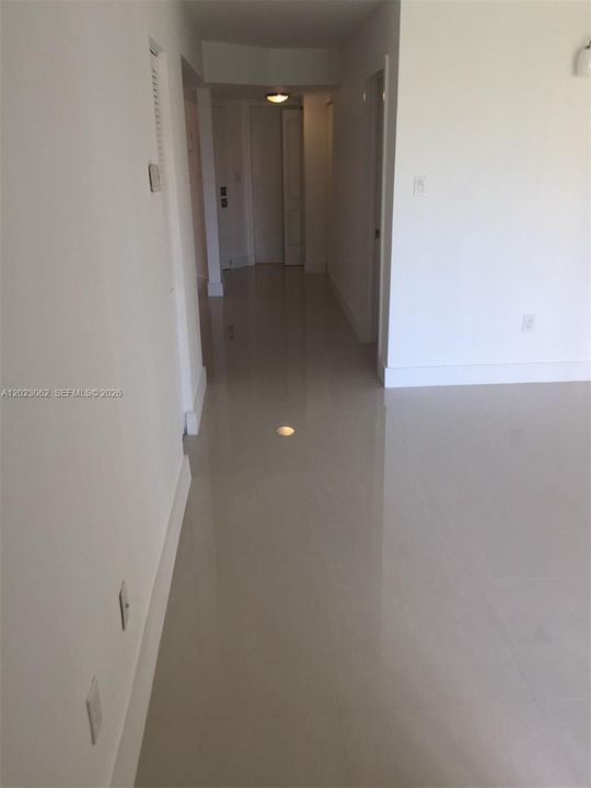 В аренду: $2,500 (2 спален, 2 ванн, 899 Квадратных фут)