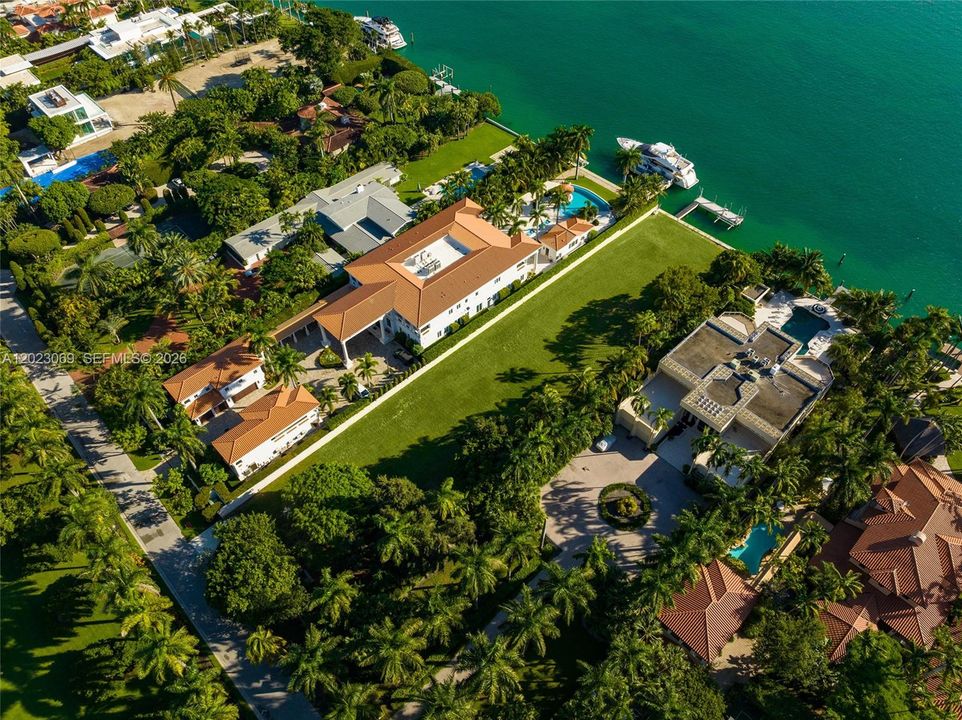 For Sale: $50,000,000 (0.92 acres)