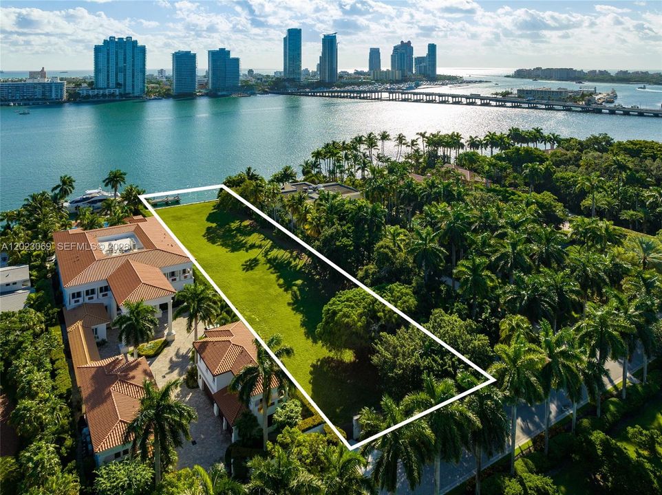 For Sale: $50,000,000 (0.92 acres)