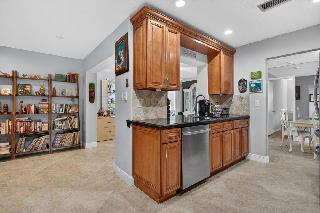 24-web-or-mls-7306-3608