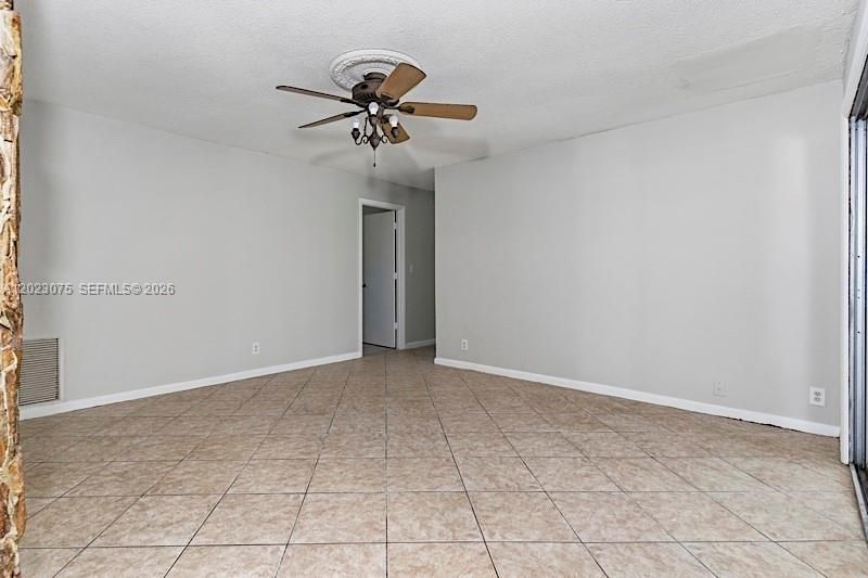 For Rent: $4,600 (4 beds, 2 baths, 2339 Square Feet)