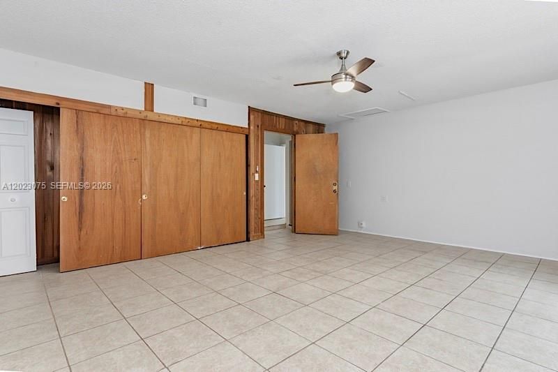 For Rent: $4,600 (4 beds, 2 baths, 2339 Square Feet)
