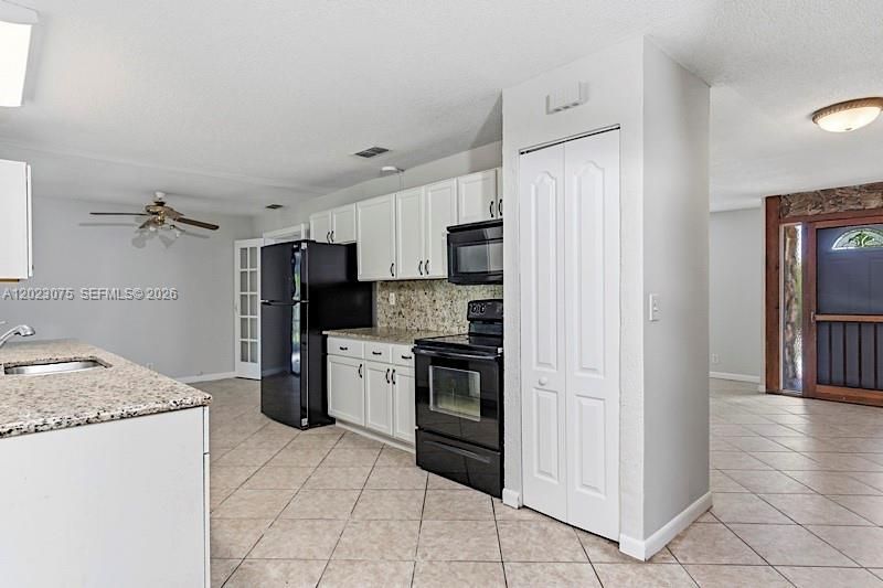 For Rent: $4,600 (4 beds, 2 baths, 2339 Square Feet)