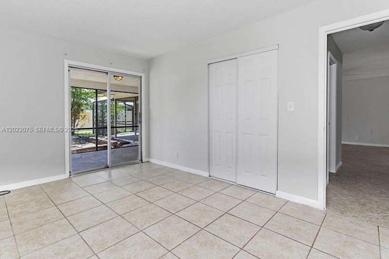 For Rent: $4,600 (4 beds, 2 baths, 2339 Square Feet)