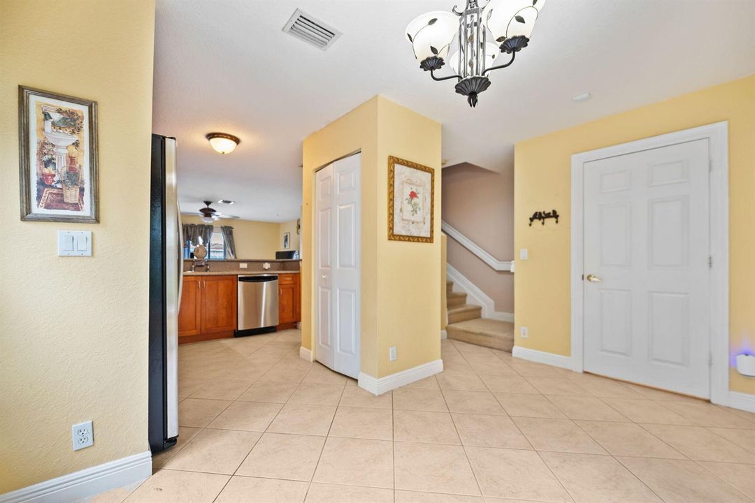 5-web-or-mls-9999-sw-26th-ct