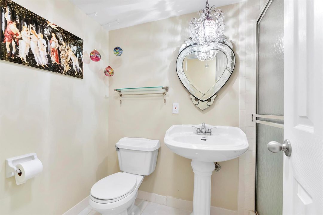 3310 S Ocean Blvd u528_012