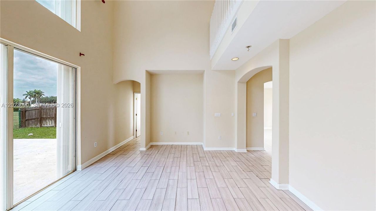 For Sale: $575,000 (4 beds, 3 baths, 2786 Square Feet)