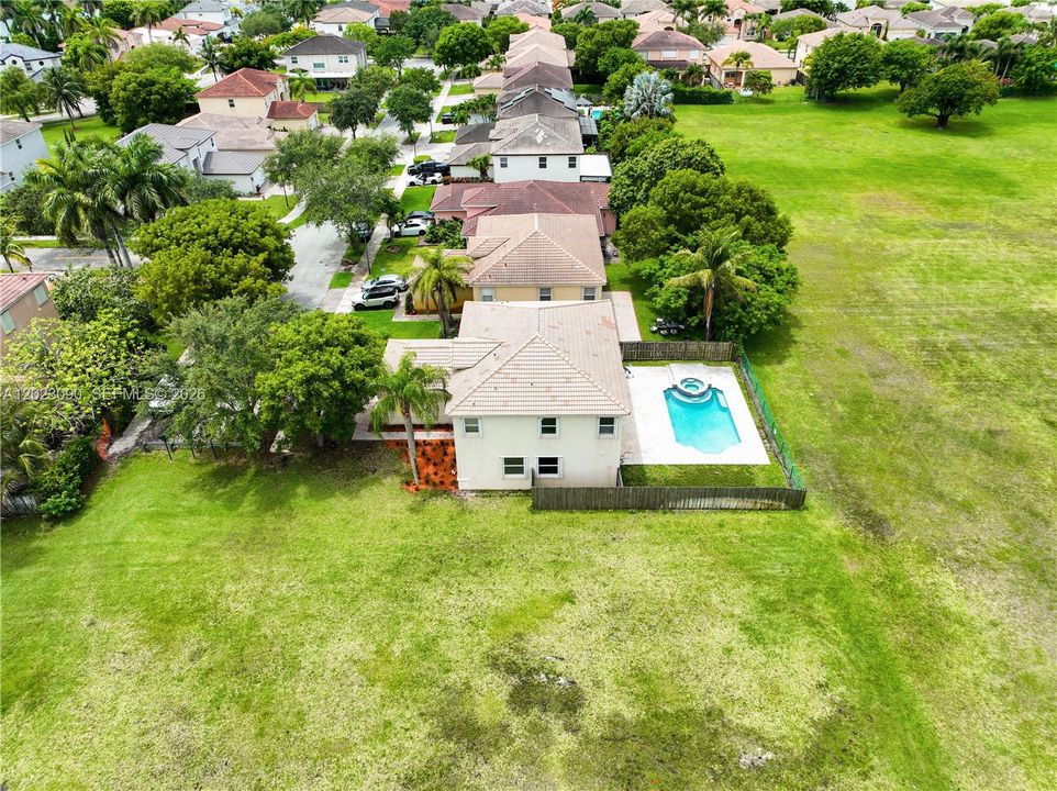 For Sale: $575,000 (4 beds, 3 baths, 2786 Square Feet)