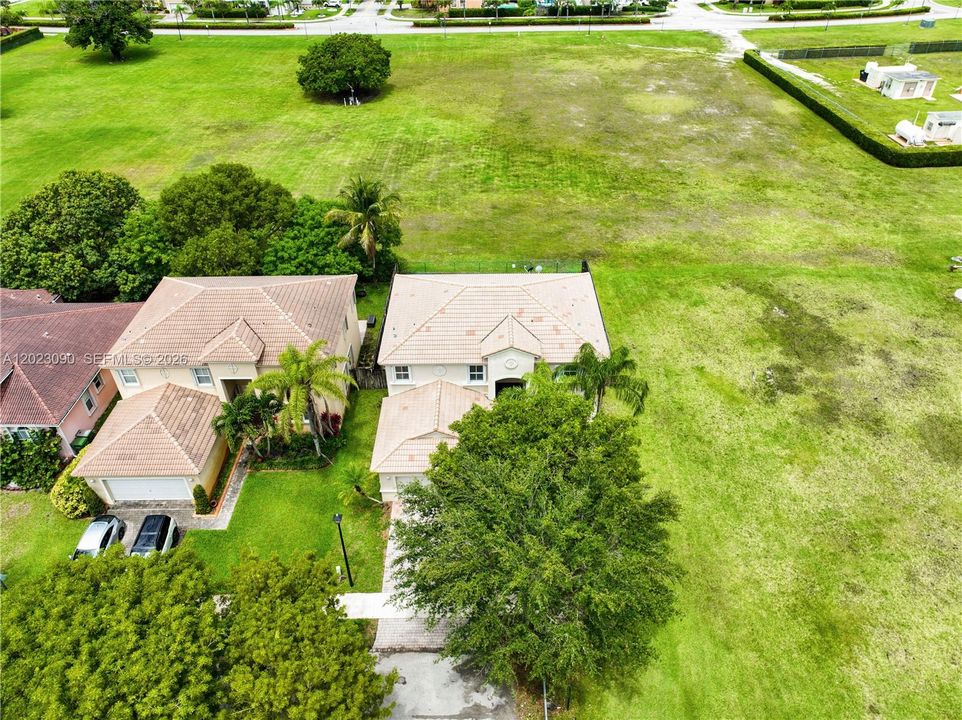 For Sale: $575,000 (4 beds, 3 baths, 2786 Square Feet)