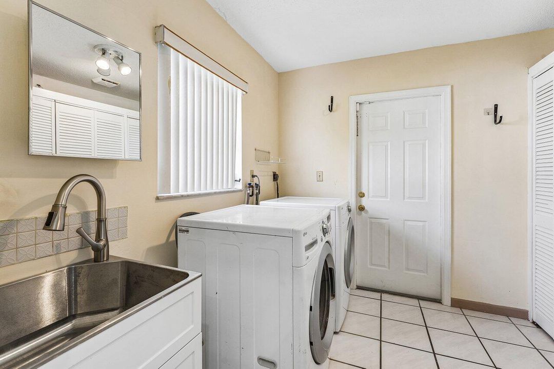 012-14616AutumnAvenue-Wellington-FL-3341