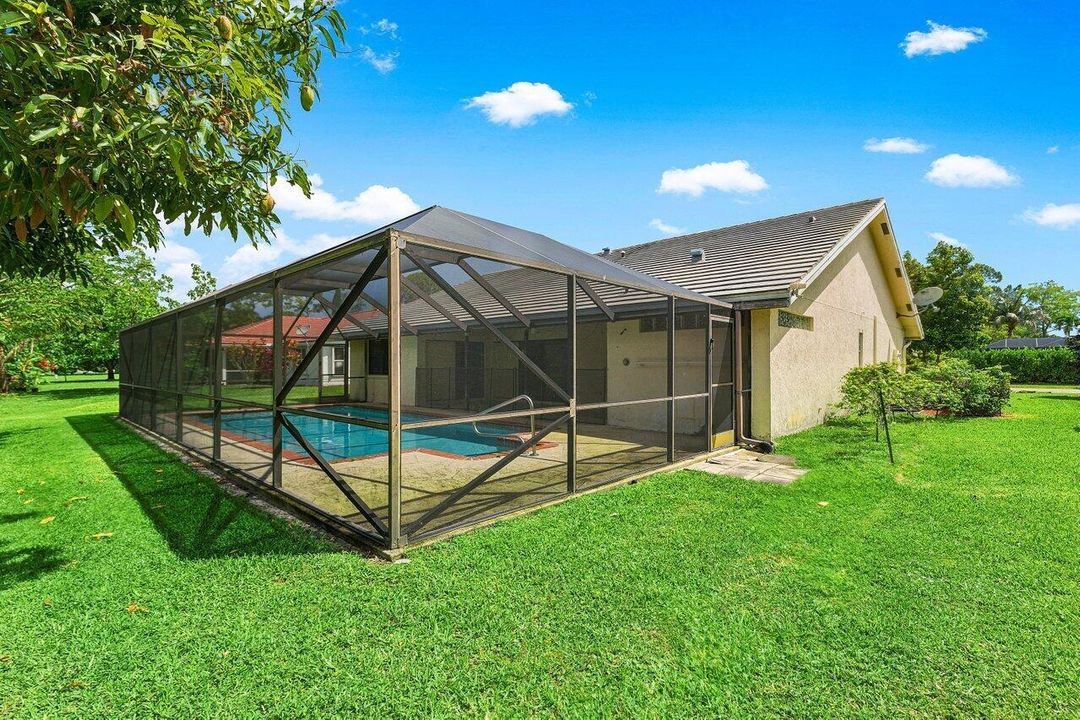 033-14616AutumnAvenue-Wellington-FL-3341