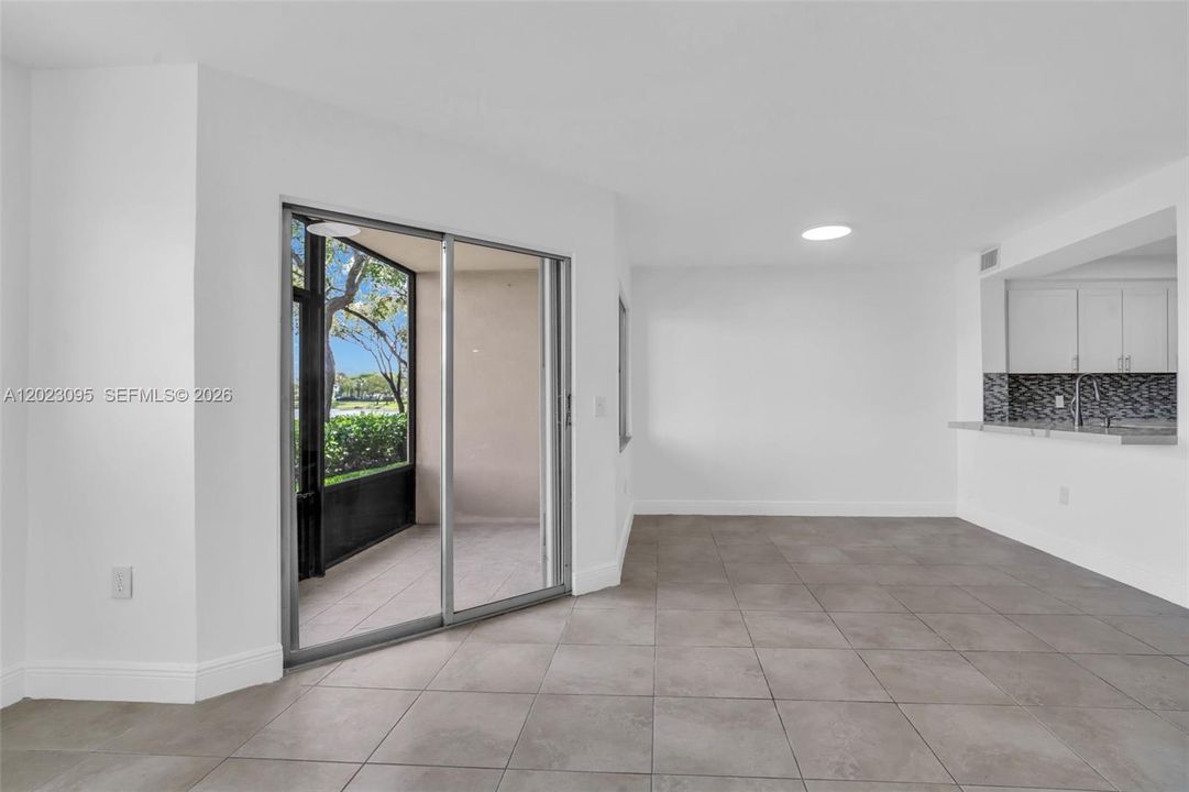 En Venta: $175,000 (1 camas, 1 baños, 1056 Pies cuadrados)
