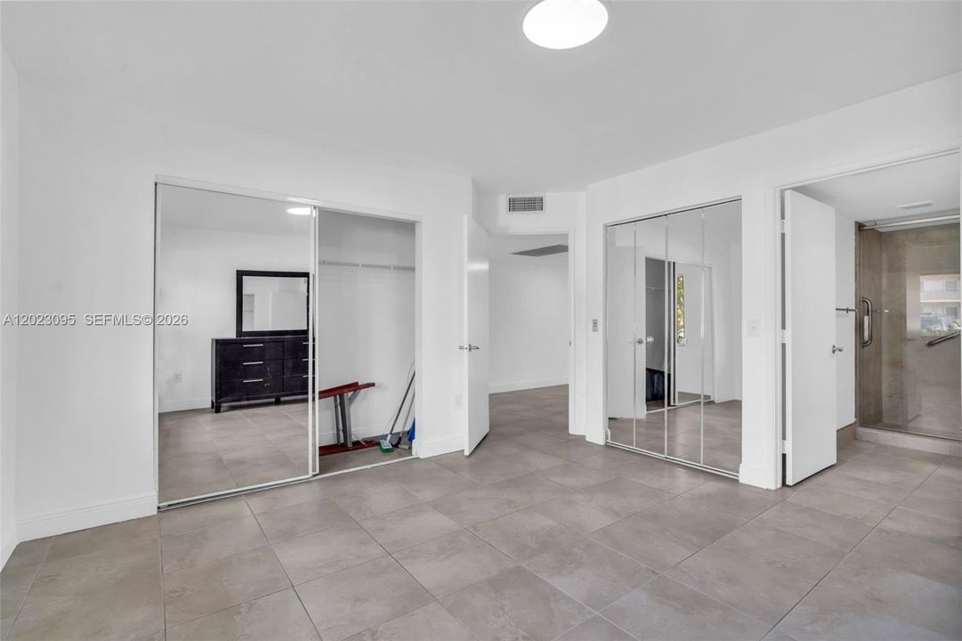 En Venta: $175,000 (1 camas, 1 baños, 1056 Pies cuadrados)