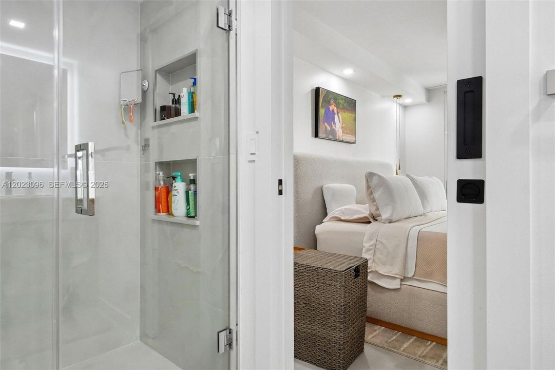 En Venta: $1,895,000 (2 camas, 3 baños, 1404 Pies cuadrados)