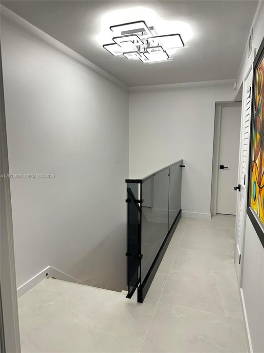 En Venta: $1,895,000 (2 camas, 3 baños, 1404 Pies cuadrados)