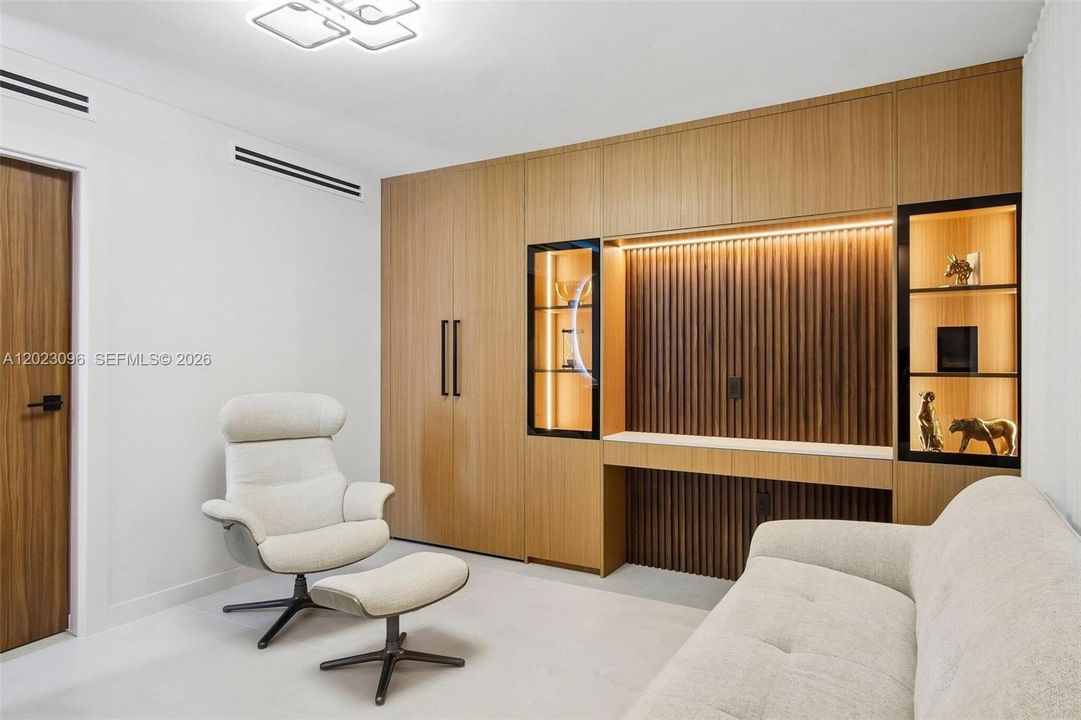 En Venta: $1,895,000 (2 camas, 3 baños, 1404 Pies cuadrados)