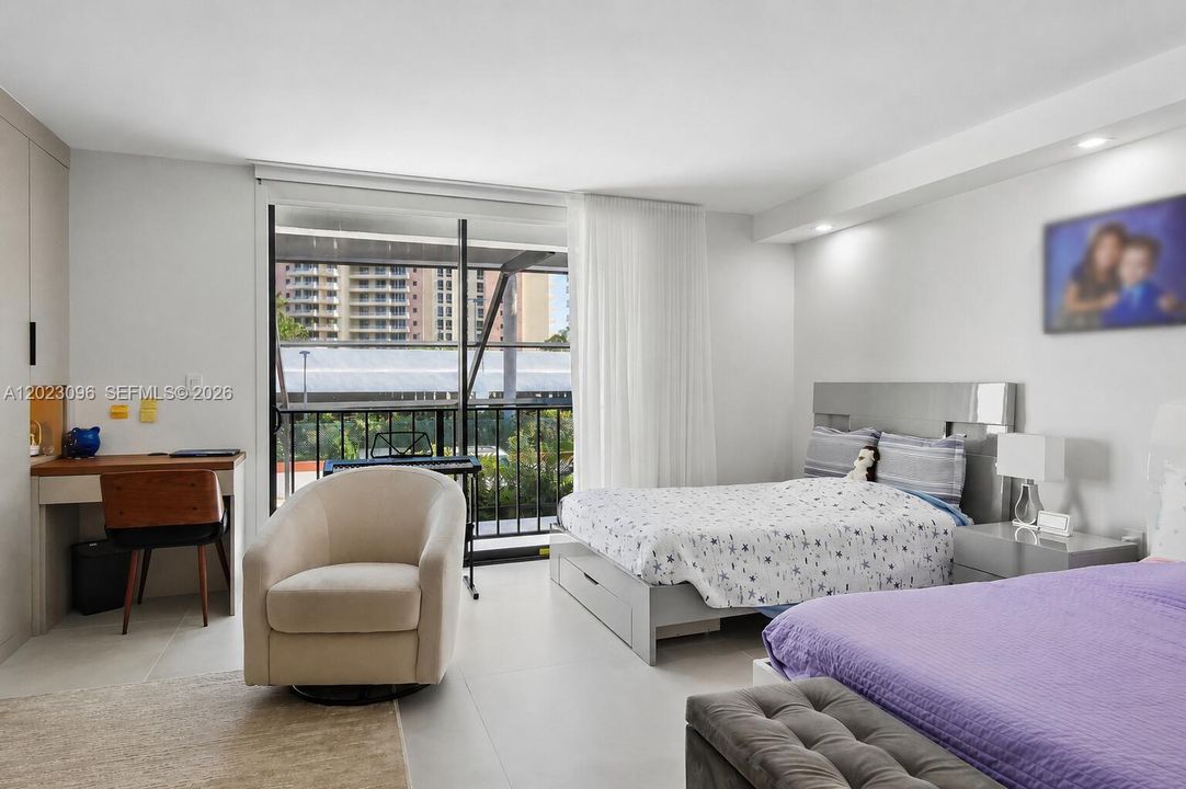 En Venta: $1,895,000 (2 camas, 3 baños, 1404 Pies cuadrados)
