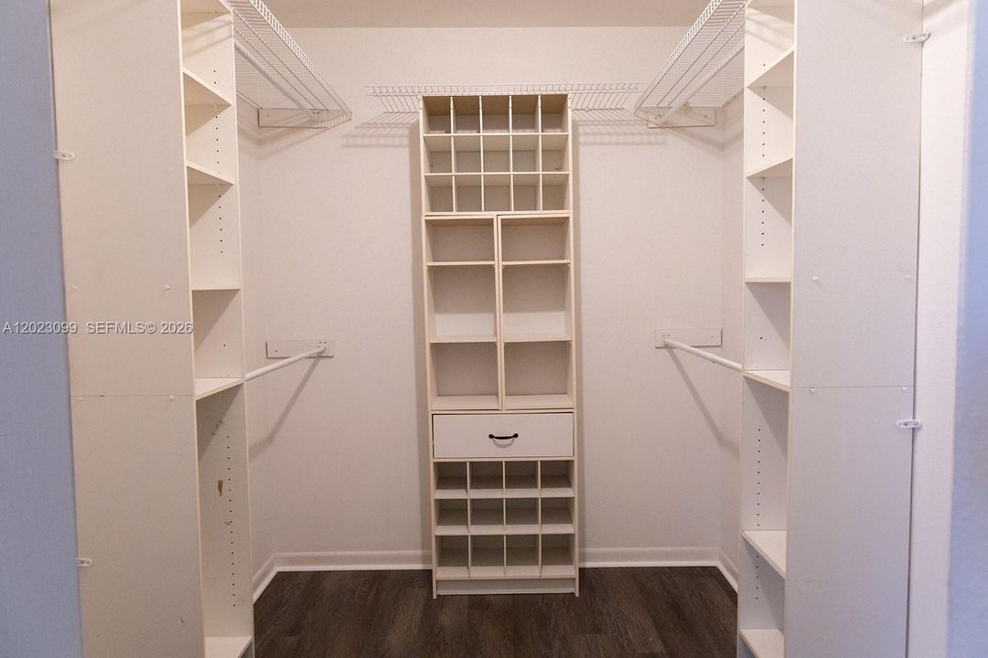 В аренду: $2,700 (3 спален, 2 ванн, 1630 Квадратных фут)