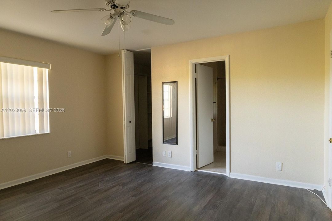 В аренду: $2,700 (3 спален, 2 ванн, 1630 Квадратных фут)
