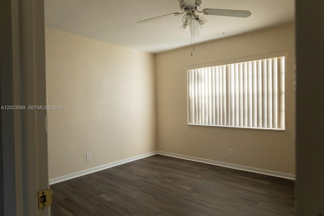 В аренду: $2,700 (3 спален, 2 ванн, 1630 Квадратных фут)