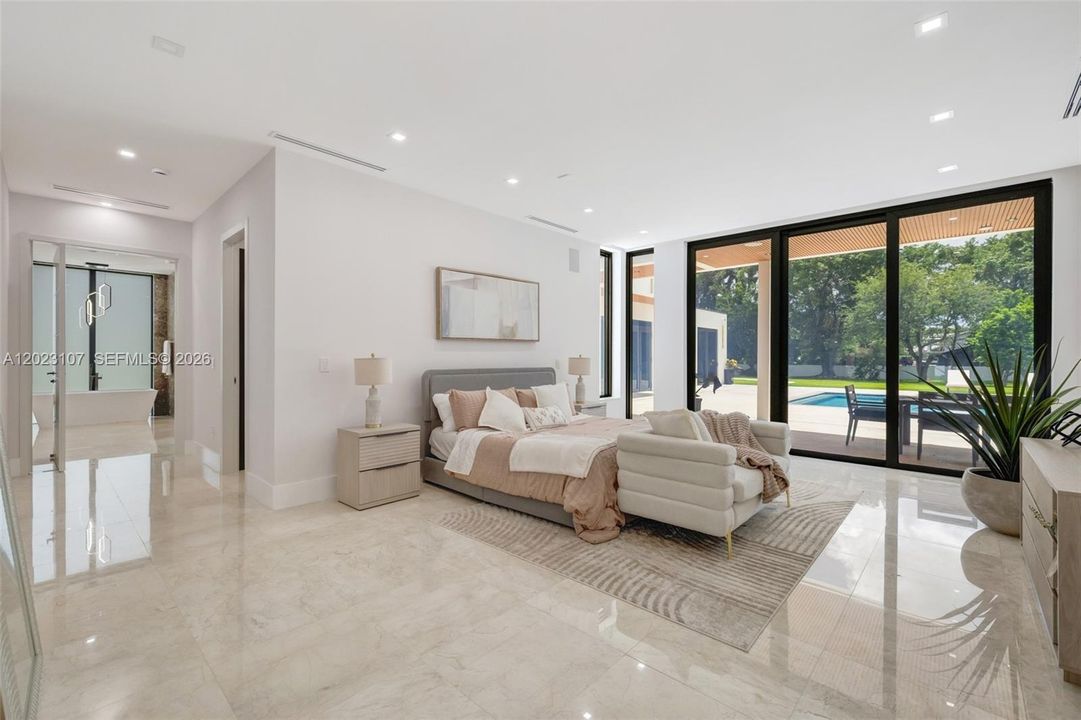For Sale: $5,995,000 (7 beds, 7 baths, 6006 Square Feet)