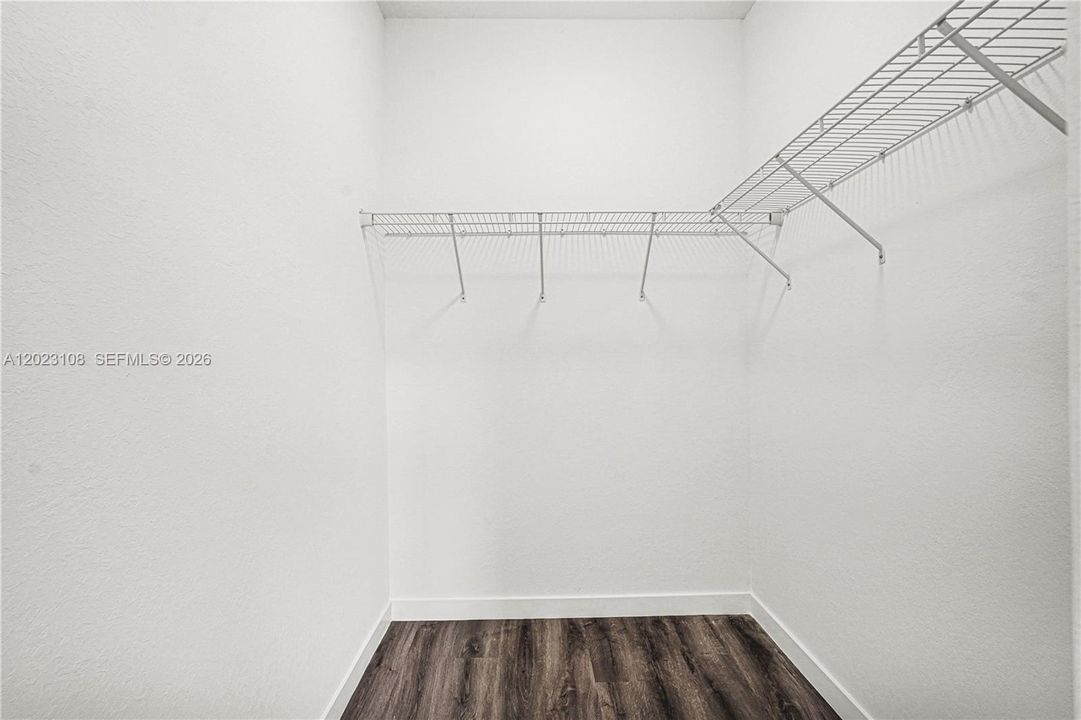 En Venta: $639,990 (5 camas, 4 baños, 0 Pies cuadrados)