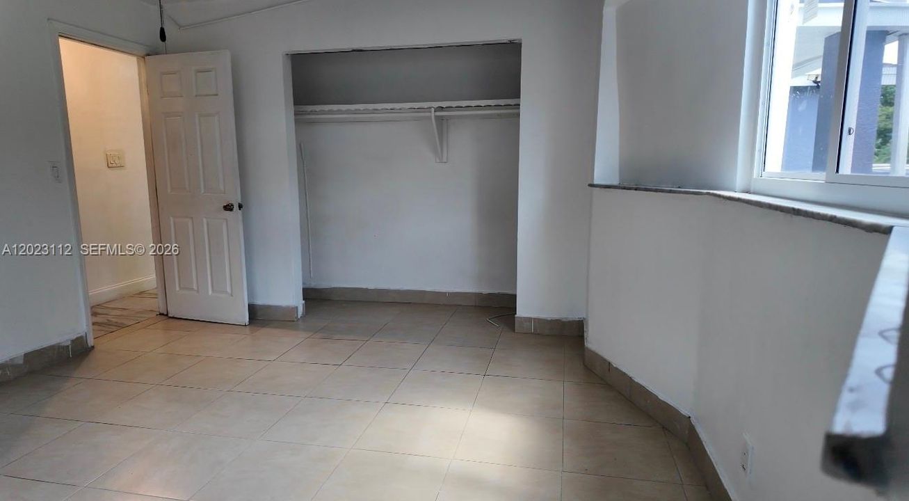В аренду: $3,750 (4 спален, 2 ванн, 1990 Квадратных фут)