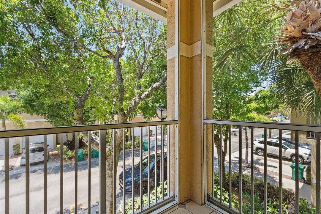 030-114LighthouseCir-UnitC-SMALL