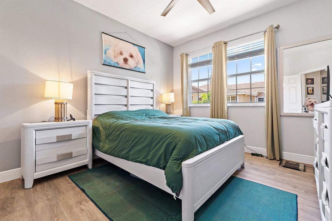 046-114LighthouseCir-UnitC-SMALL