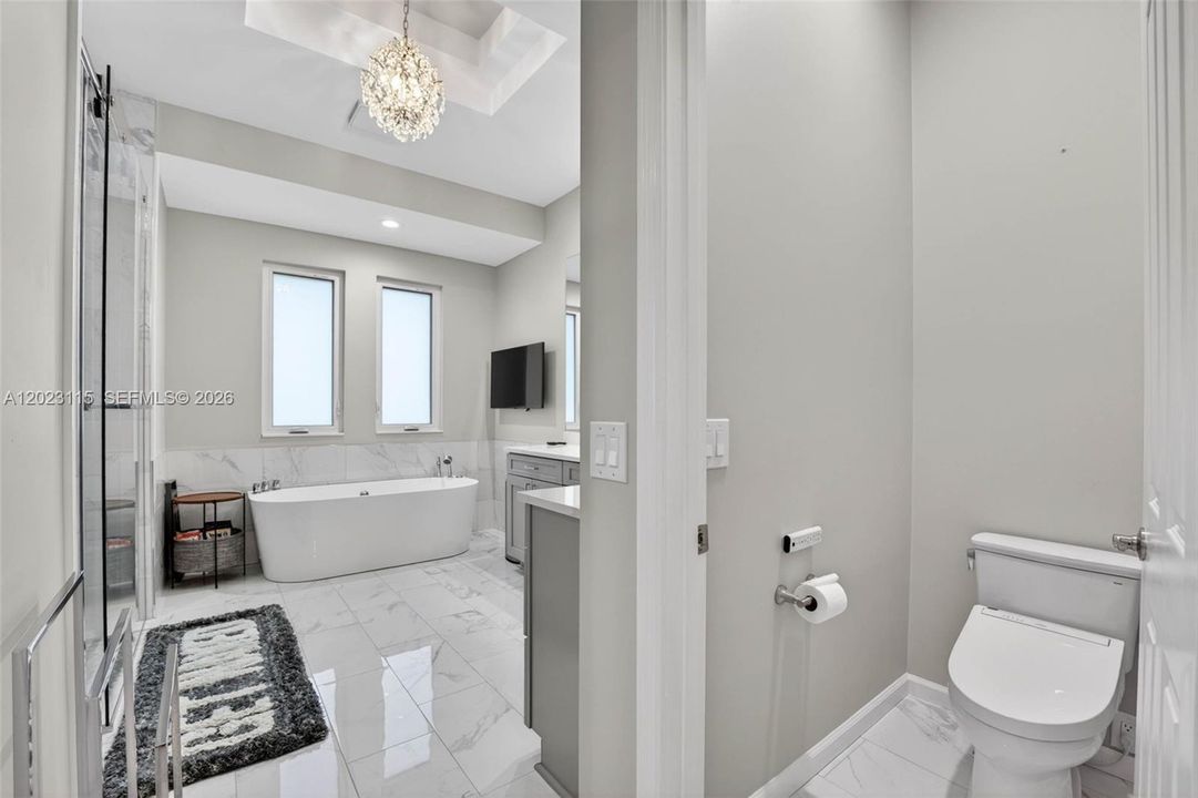 На продажу: $999,000 (5 спален, 3 ванн, 3063 Квадратных фут)