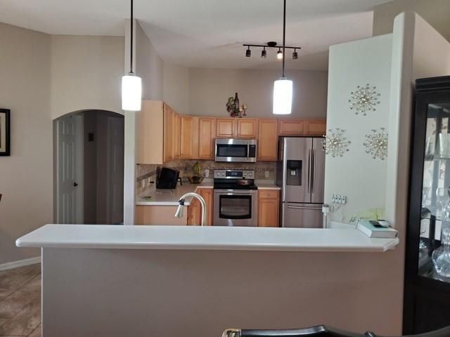 SINCLAIR KITCHEN