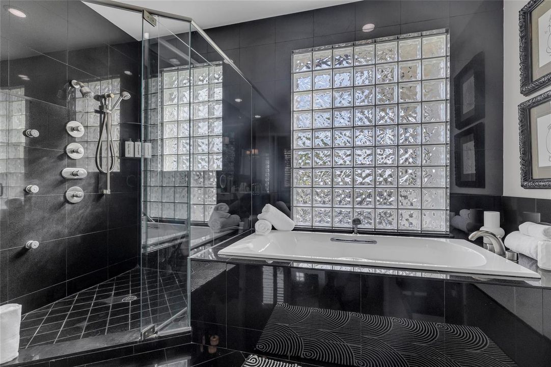 Primary En Suite Bathroom