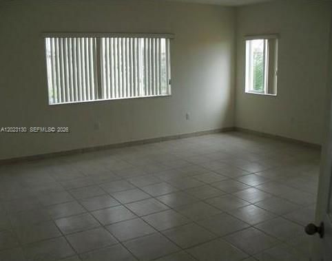 For Rent: $3,500 (4 beds, 3 baths, 2767 Square Feet)