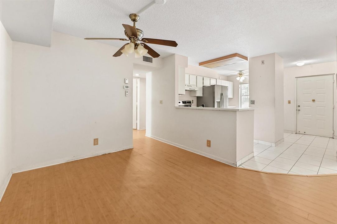 09 Dining area 01
