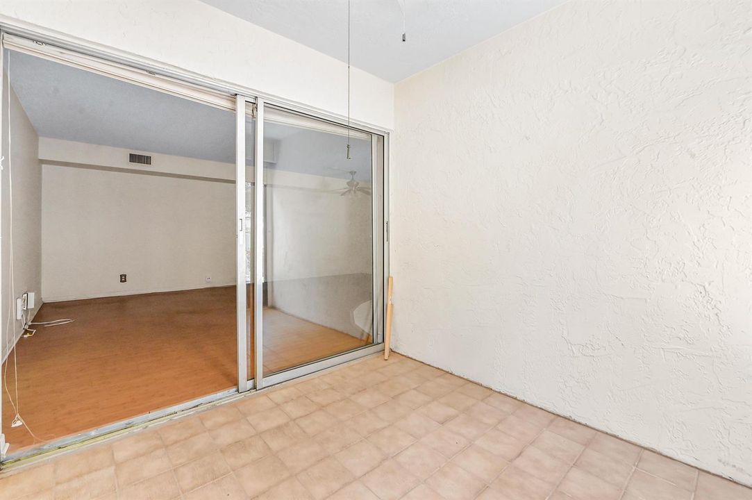 25 patio 02
