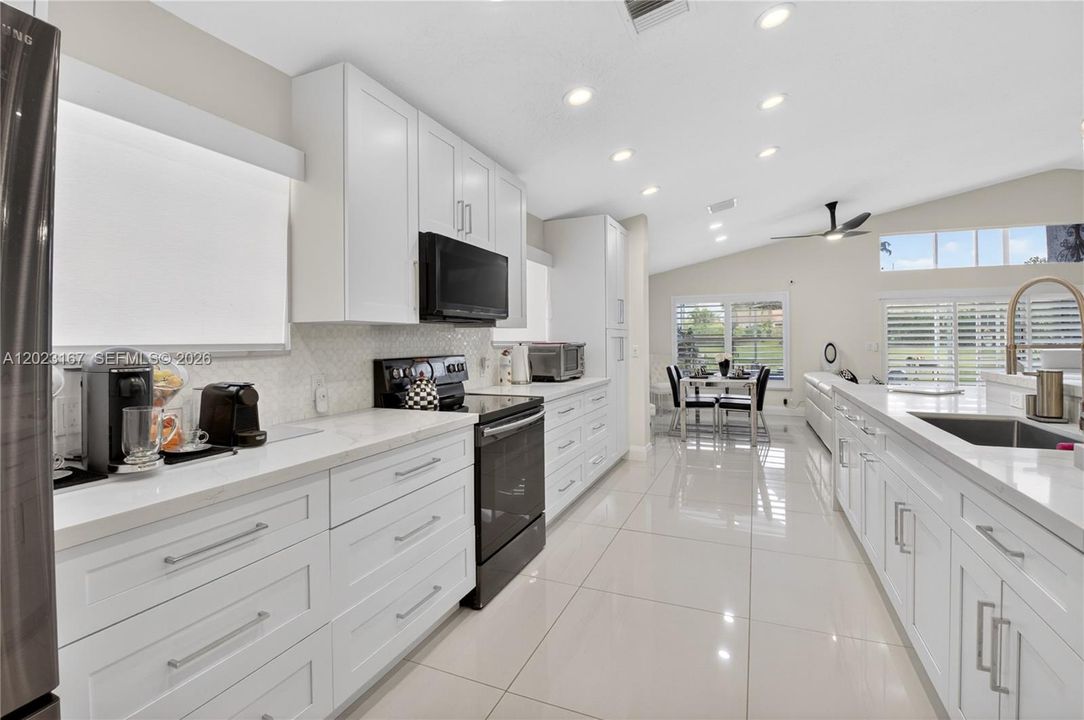 For Sale: $649,000 (3 beds, 2 baths, 2026 Square Feet)