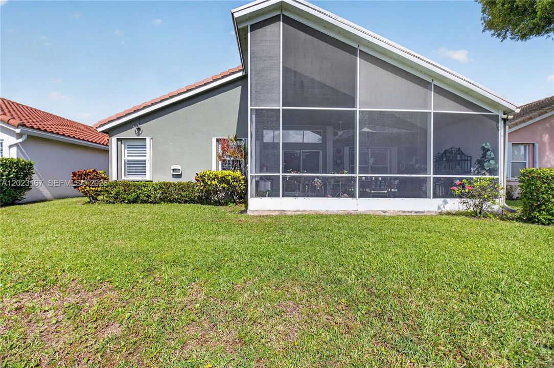 For Sale: $649,000 (3 beds, 2 baths, 2026 Square Feet)
