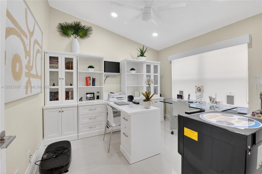 Third bedroom or office With closet