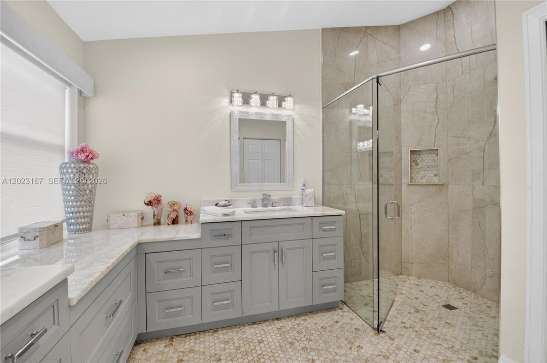 For Sale: $649,000 (3 beds, 2 baths, 2026 Square Feet)