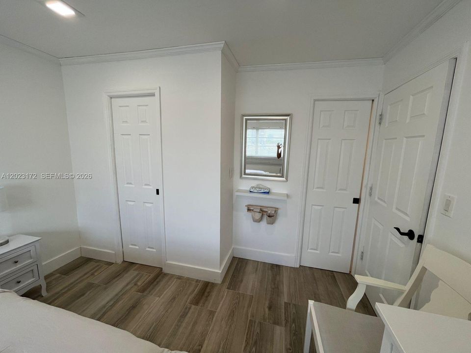 For Rent: $2,200 (1 beds, 2 baths, 752 Square Feet)