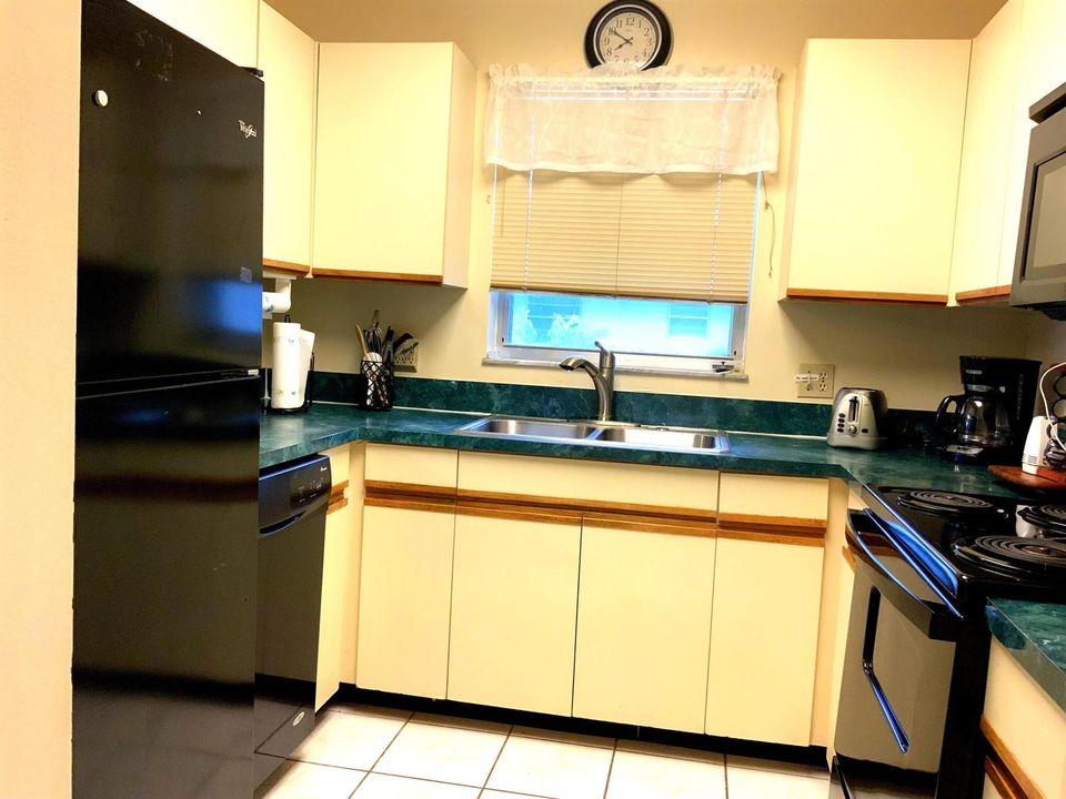 Kitchen 3