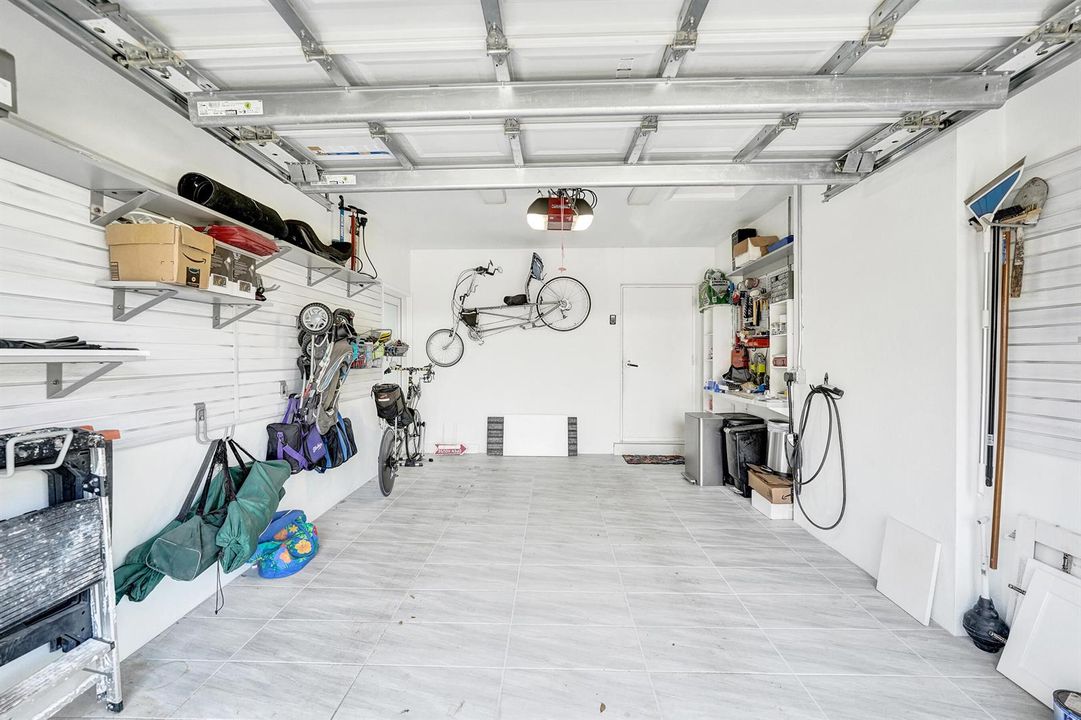 33-garage DSC03372