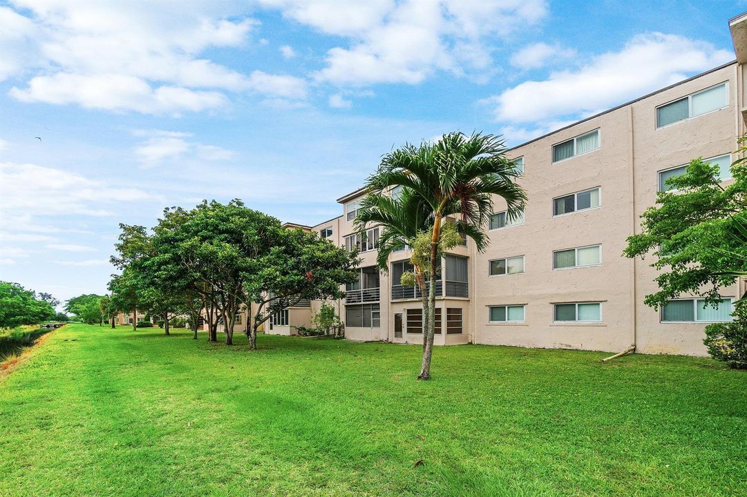 033-725LoriDrive-412-PalmSprings-FL-3346