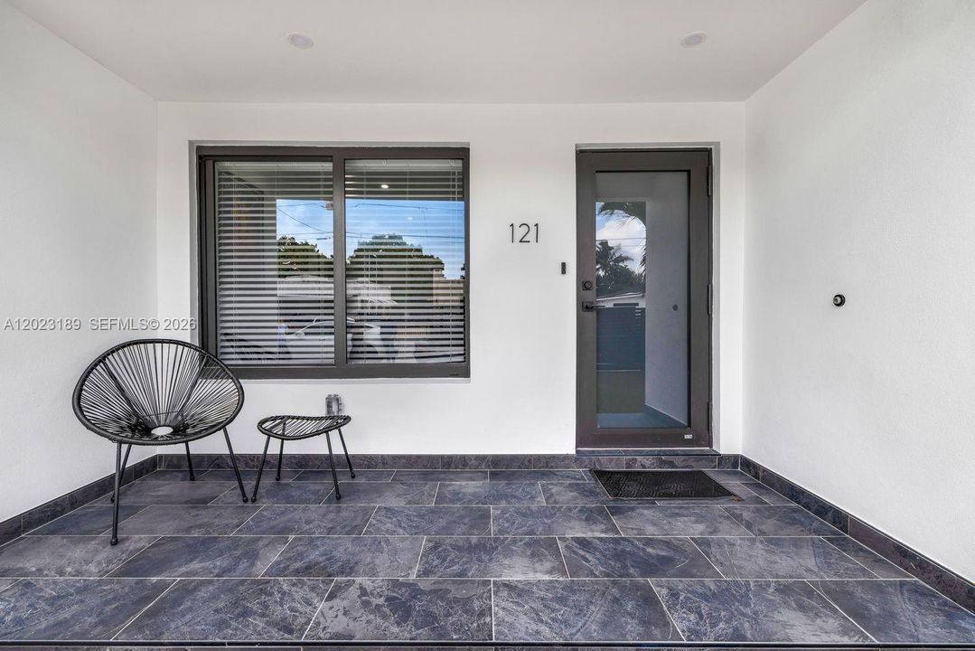 For Sale: $1,169,000 (5 beds, 3 baths, 1779 Square Feet)