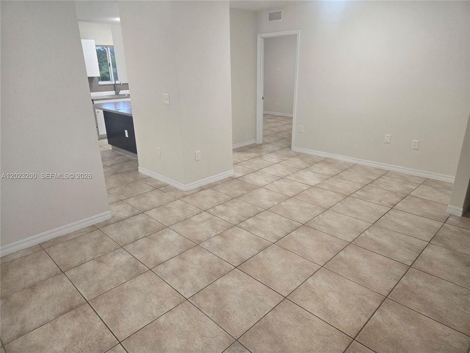 For Rent: $2,700 (3 beds, 2 baths, 1164 Square Feet)